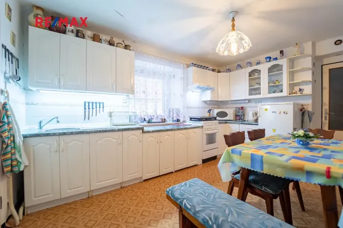 Prodej rodinného domu, Choťovice, 250 m2