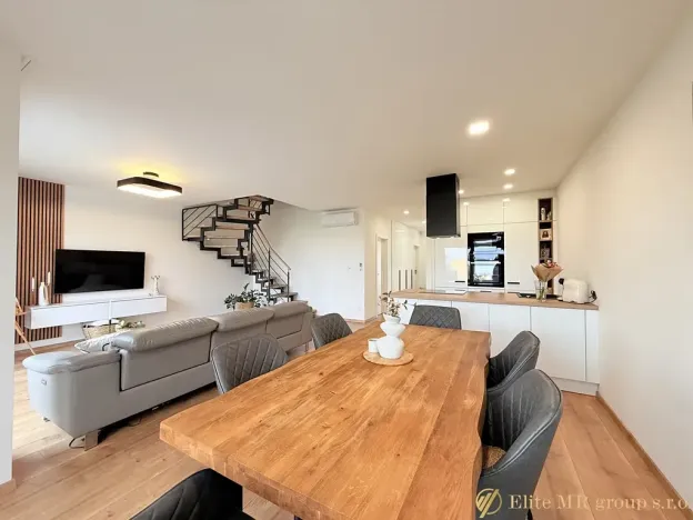 Prodej rodinného domu, Mladá Boleslav, Bezděčínská, 140 m2