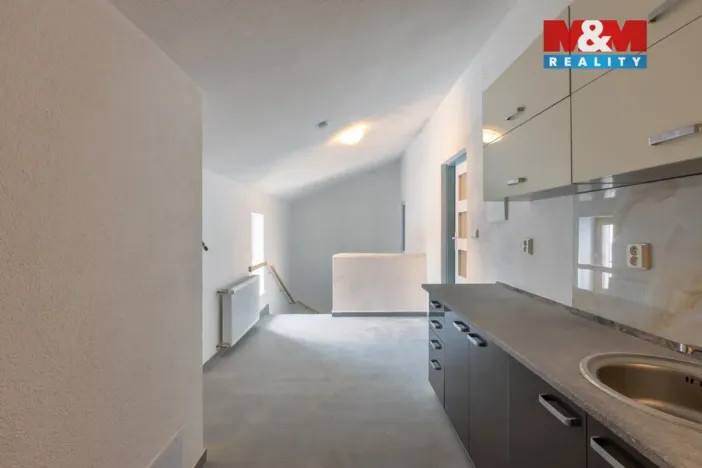 Prodej rodinného domu, Louny, Pražská, 173 m2