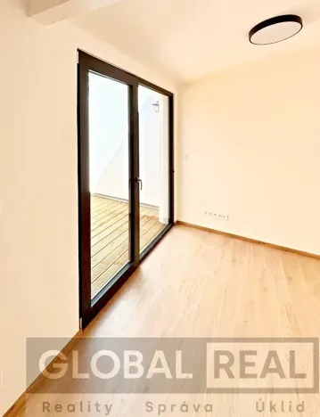 Pronájem bytu 2+kk, Jihlava, Havlíčkova, 30 m2