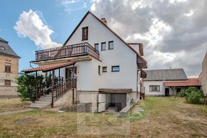 Prodej rodinného domu, Hrobce, Hlavní, 238 m2