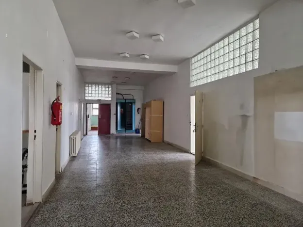 Pronájem kanceláře, Šlapanice, Nádražní, 330 m2