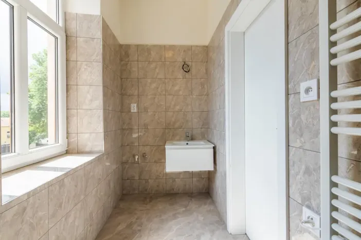 Prodej bytu 2+1, Liberec - Liberec III-Jeřáb, 1. máje, 80 m2