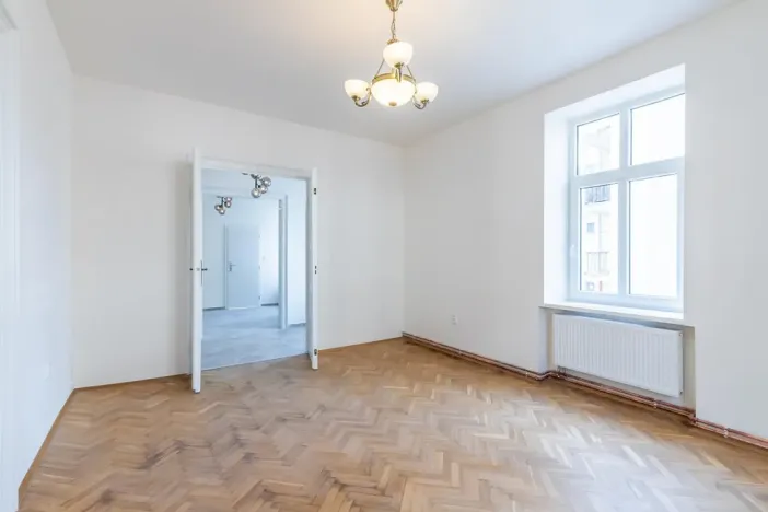 Prodej bytu 2+1, Liberec - Liberec III-Jeřáb, 1. máje, 80 m2