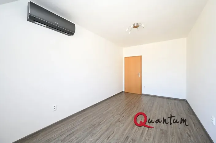 Pronájem bytu 3+kk, Praha - Libeň, Kovanecká, 77 m2