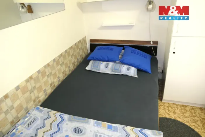 Pronájem bytu 1+kk, Loděnice, Spojovací, 15 m2