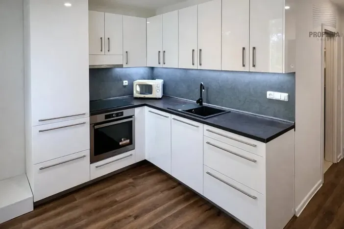 Pronájem bytu 1+1, Šlapanice, Brněnská, 28 m2