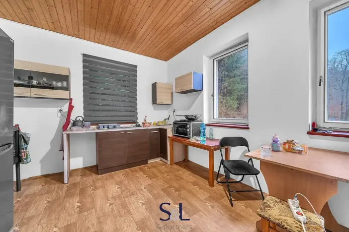 Prodej komerční nemovitosti, Železný Brod, 2098 m2