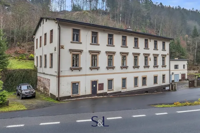 Prodej komerční nemovitosti, Železný Brod, 2098 m2