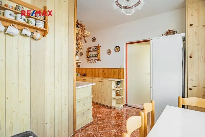 Pronájem bytu 4+1, Jindřichův Hradec, sídliště Vajgar, 74 m2