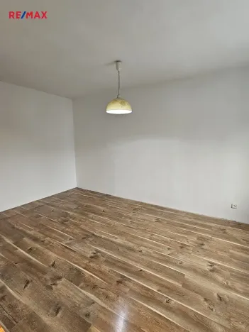 Pronájem bytu 2+kk, Praha - Ruzyně, Stochovská, 50 m2