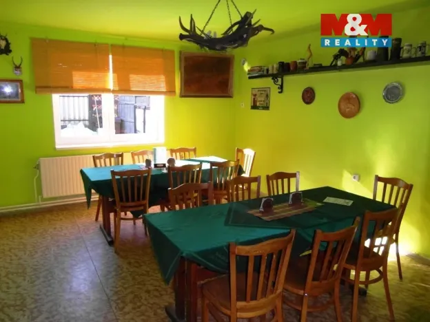 Prodej rodinného domu, Česká Čermná, 450 m2