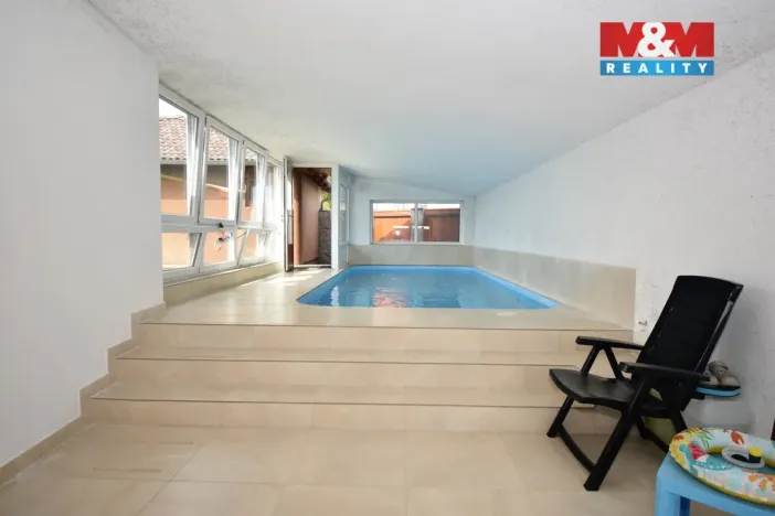 Pronájem rodinného domu, Spálov, 180 m2