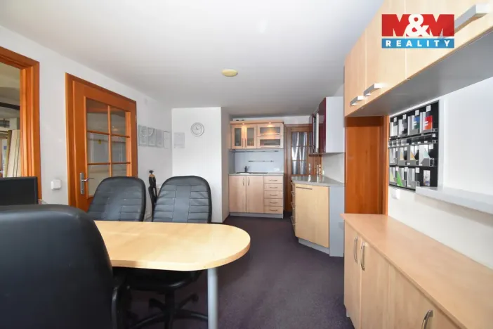 Pronájem rodinného domu, Spálov, 180 m2