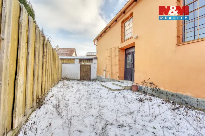 Pronájem obchodního prostoru, Nýřany - Kamenný Újezd, 81 m2