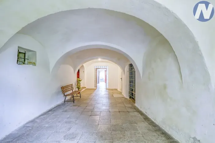 Prodej rodinného domu, Husinec, Jeronýmova, 400 m2