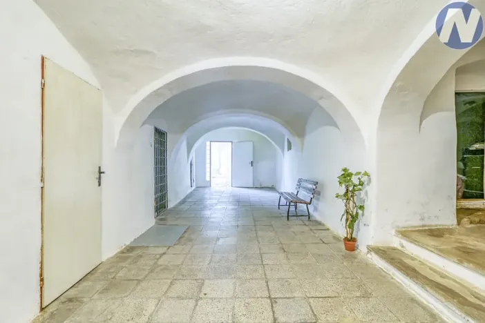 Prodej činžovního domu, Husinec, Jeronýmova, 400 m2