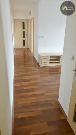 Prodej bytu 3+kk, Milovice, Topolová, 65 m2