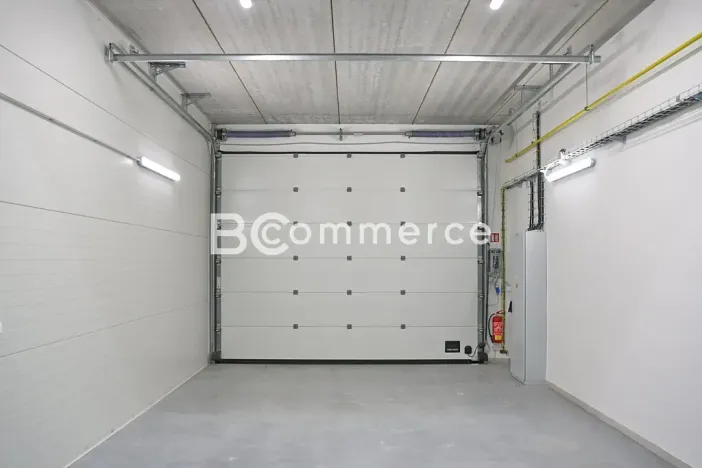 Pronájem skladu, Modřice, 340 m2