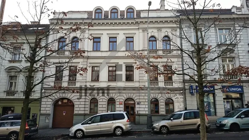 Pronájem obchodního prostoru, Praha - Břevnov, Bělohorská, 1054 m2