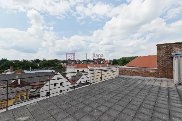 Pronájem bytu 1+kk, Jindřichův Hradec, Komenského, 24 m2