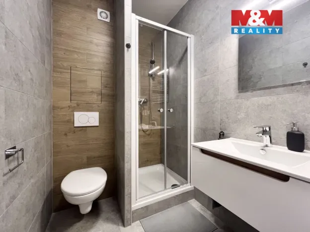 Pronájem bytu 1+kk, Hostivice, Za Mlýnem, 29 m2