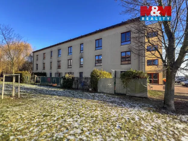 Pronájem bytu 1+kk, Hostivice, Za Mlýnem, 29 m2