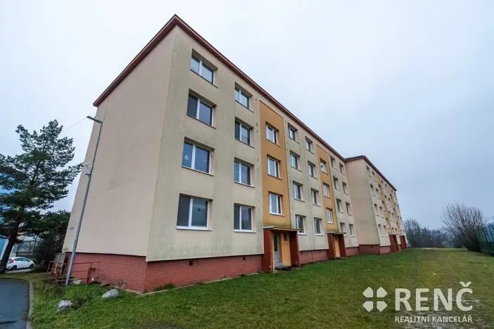 Prodej bytu 2+1, Mokrá-Horákov, 62 m2