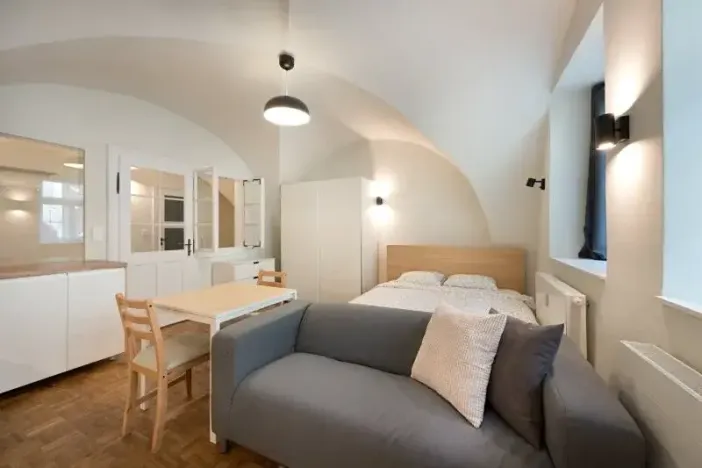 Pronájem bytu 1+kk, Jihlava, Havířská, 33 m2