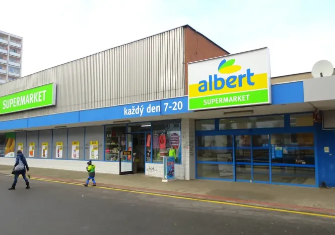 Pronájem obchodního prostoru, Kladno, 76 m2