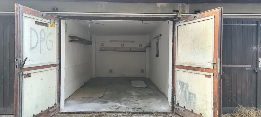 Pronájem garáže, Zlín, Sokolská, 18 m2