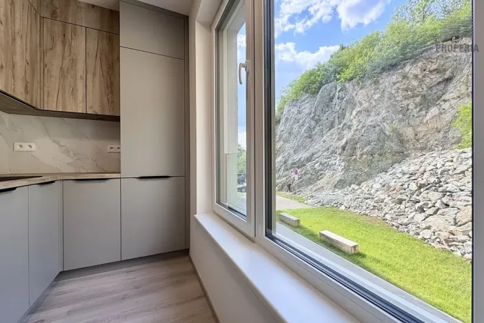 Pronájem bytu 2+kk, Brno, Bystrcká, 51 m2