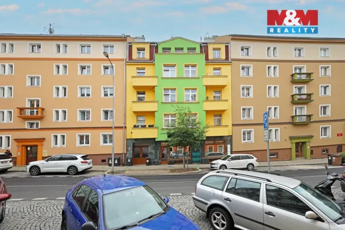 Prodej bytu 2+1, Karlovy Vary - Drahovice, Vítězná, 33 m2