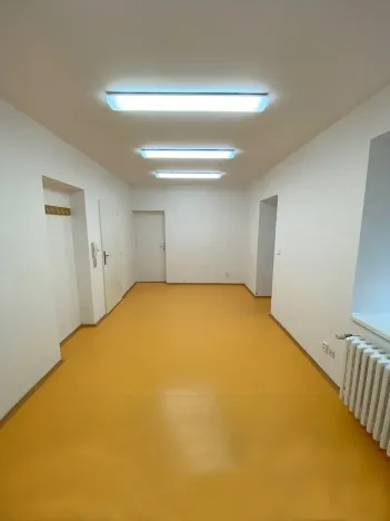 Pronájem kanceláře, Praha - Horní Počernice, Bystrá, 44 m2
