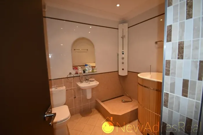 Prodej vily, Karlovy Vary, Tisová, 220 m2