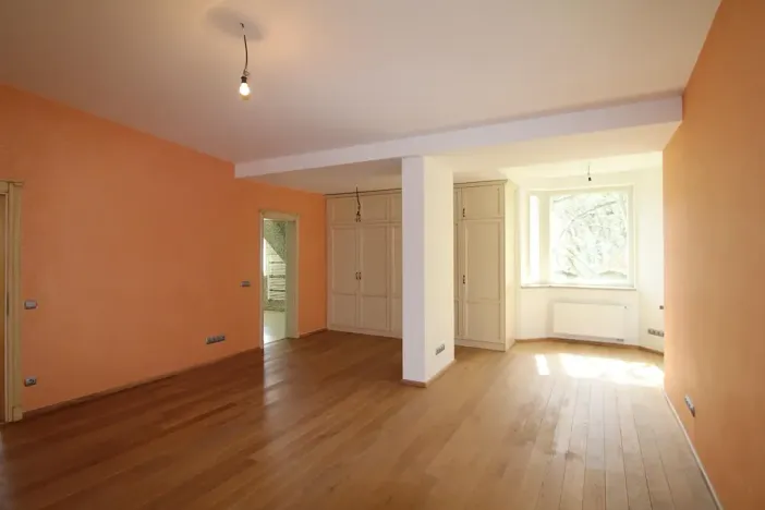 Prodej bytu 4+kk, Karlovy Vary, Pod Jelením skokem, 191 m2