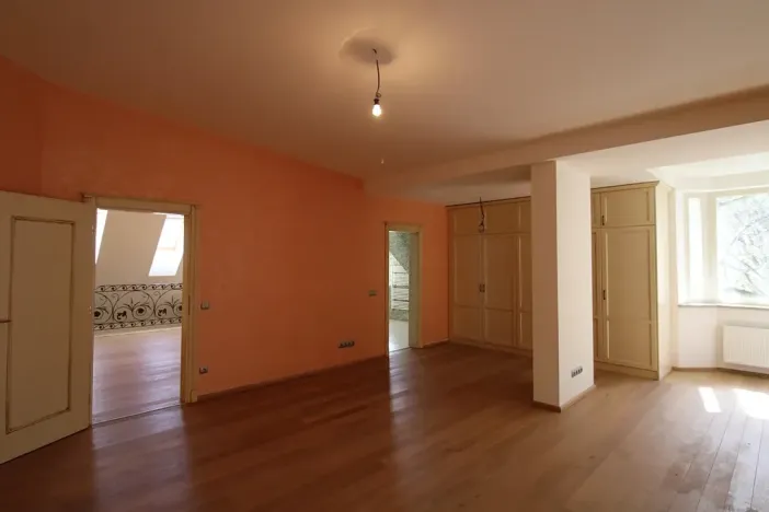 Prodej bytu 4+kk, Karlovy Vary, Pod Jelením skokem, 191 m2