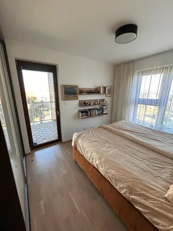 Pronájem bytu 3+kk, Praha - Hrdlořezy, Učňovská, 75 m2