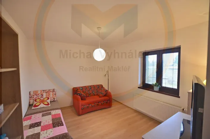 Prodej rodinného domu, Tišice - Chrást, Ořechová, 154 m2