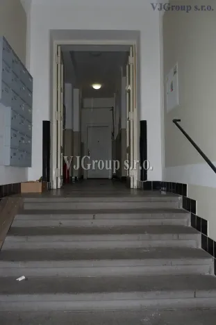 Pronájem bytu 1+kk, Praha - Holešovice, Haškova, 22 m2