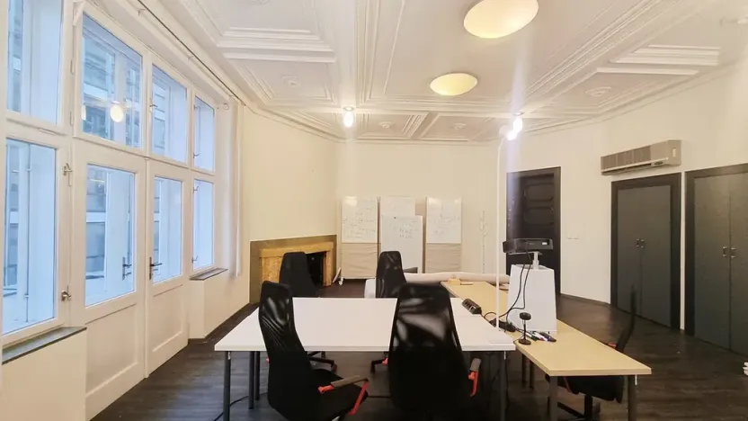 Pronájem kanceláře, Brno, Sukova, 53 m2