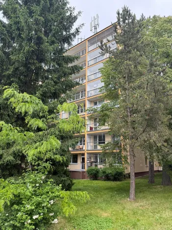 Pronájem bytu 2+kk, Praha - Střížkov, K lipám, 42 m2