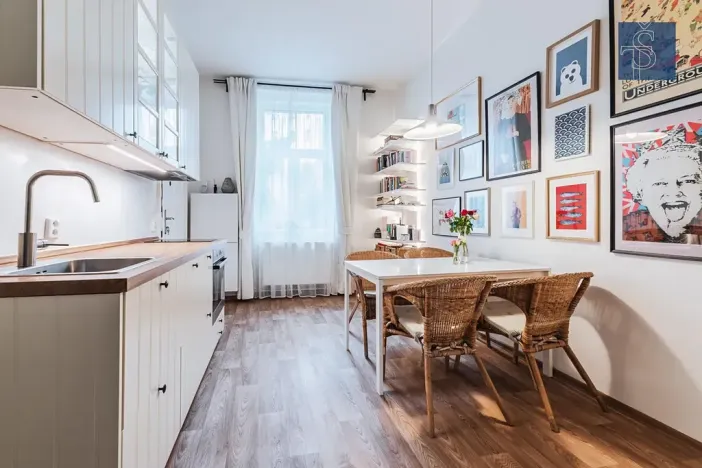 Prodej bytu 2+kk, Praha - Vyšehrad, Neklanova, 42 m2