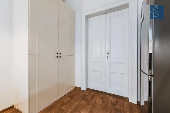 Prodej bytu 2+kk, Praha - Vyšehrad, Neklanova, 42 m2