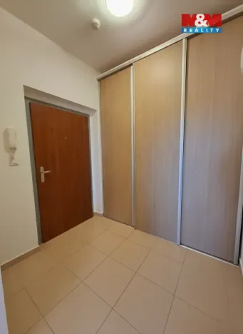 Pronájem bytu 1+kk, Praha - Zličín, Tvrdonická, 46 m2