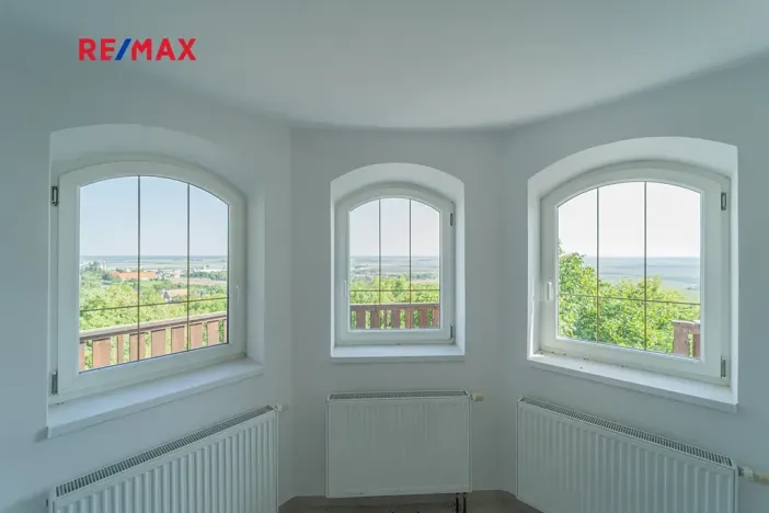 Prodej rodinného domu, Vinařice, 191 m2