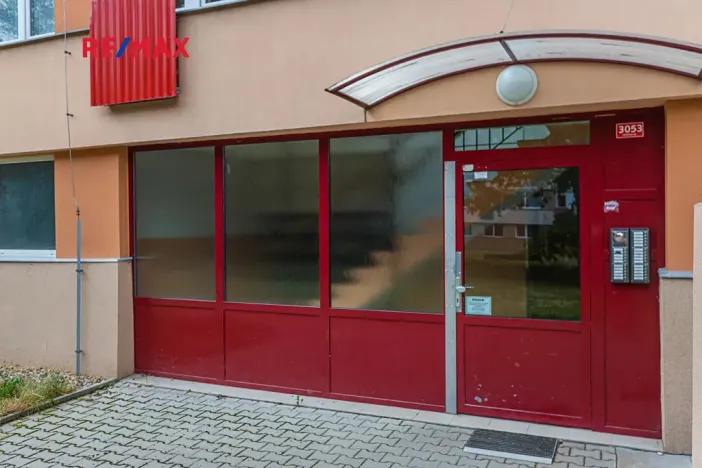 Pronájem bytu 2+kk, Kladno, Ústecká, 41 m2