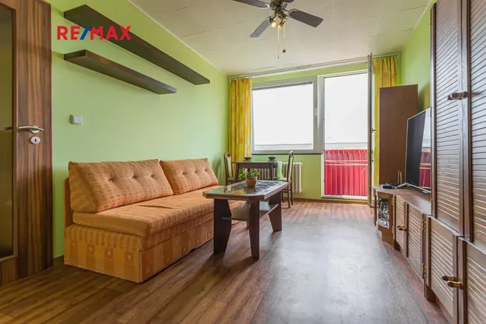 Pronájem bytu 2+kk, Kladno, Ústecká, 41 m2