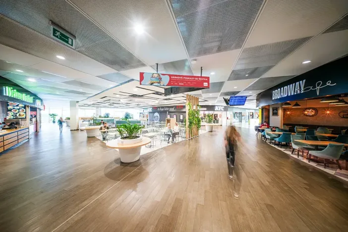 Pronájem obchodního prostoru, Praha - Ruzyně, Fajtlova, 167 m2