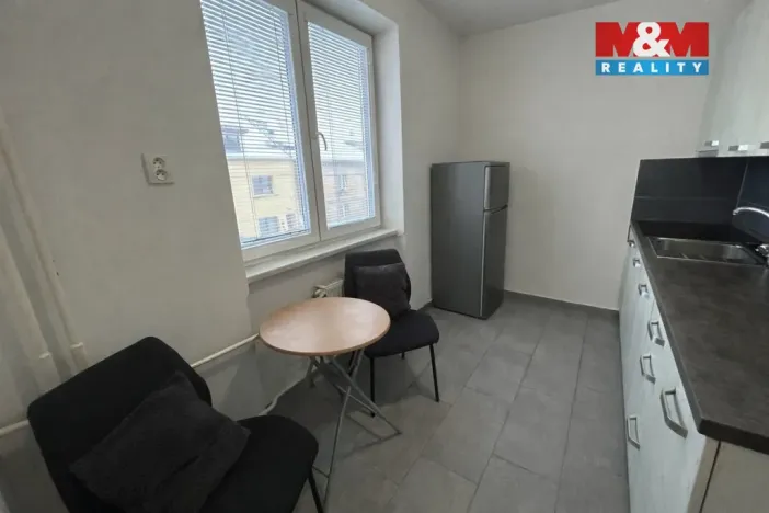 Pronájem bytu 2+1, Louny, Sladkovského, 58 m2